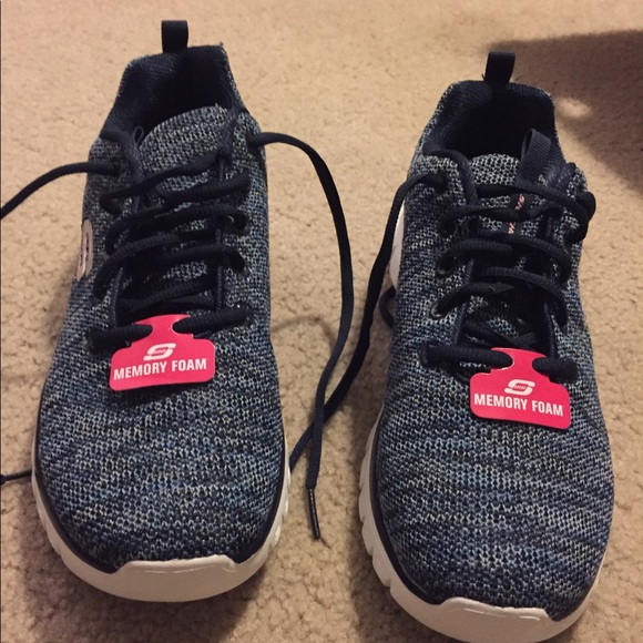 sketchers ladies sneakers